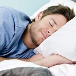 أسباب كثرة النوم ومعدل النوم الطبيعي