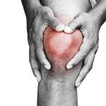 12 حالة تسبب ألم الركبة وطرق العلاج