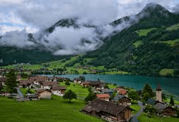 رحلة مصورة حول أفضل الأماكن السياحية في سويسرا وجولة في أشهر معالمها الأثرية