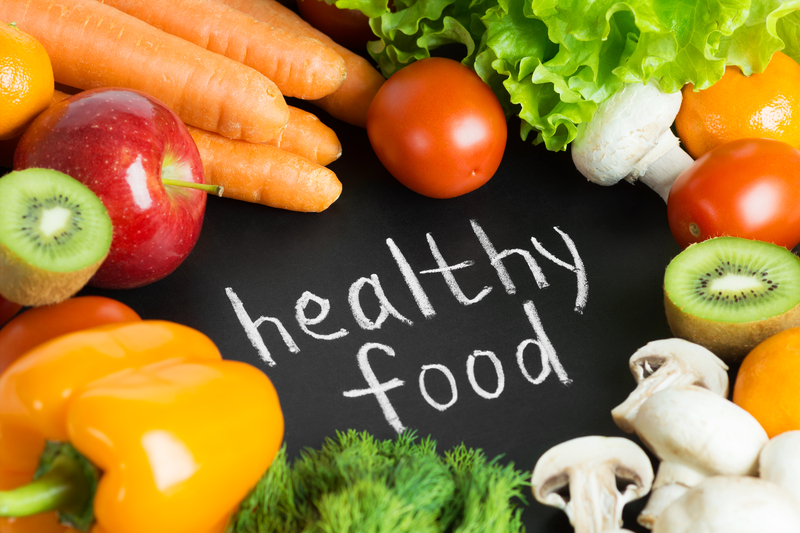 بحث عن الغذاء الصحي المتوازن وفوائده
