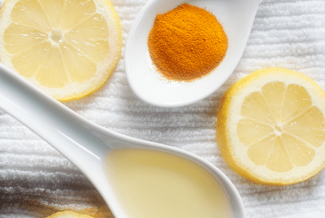 فوائد الليمون للبشرة الدهنية وطرق استخدامه