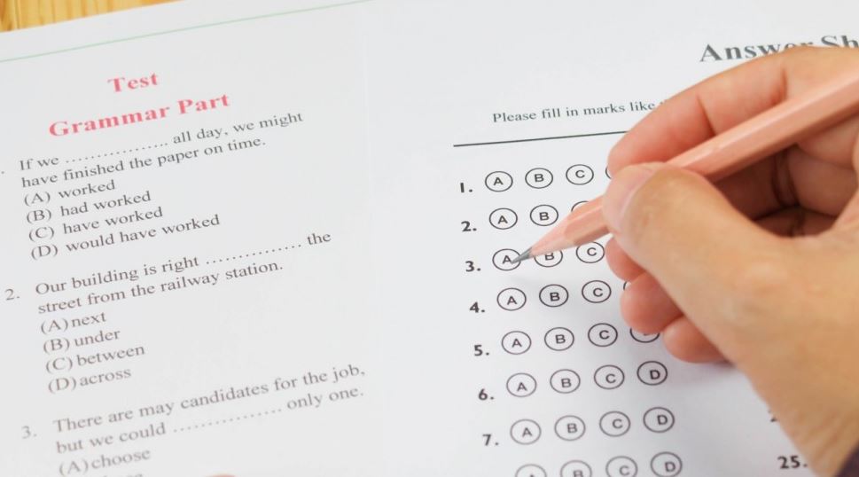 ما هو اختبار التوفل TOEFL؟