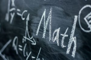 كيف أذاكر الرياضيات ؟ وهل من الممكن أن أحصل على درجات ممتازة فيها؟