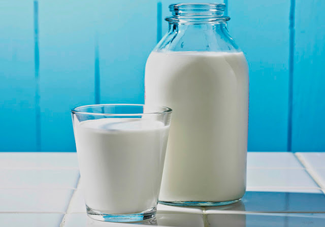 فوائد الحليب الخالي من الدسم