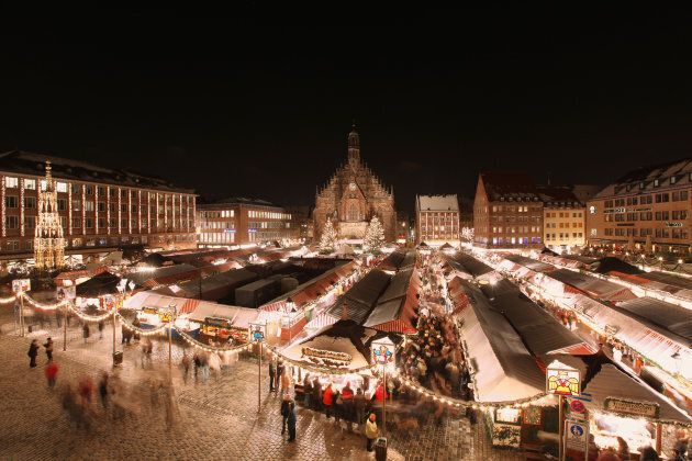 سوق عيد الميلاد في مدينة نورنبيرغ الألمانية