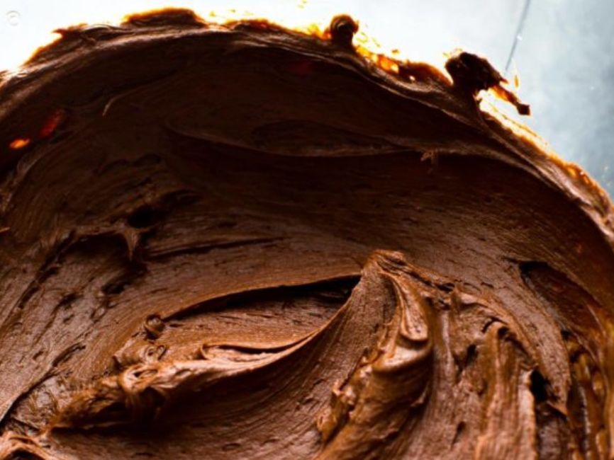 كريمة الشوكولا طريقة عمل كب كيك بالشوكولاتة