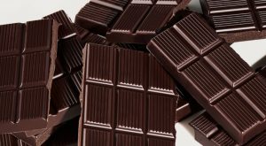 هل أنت كائن شوكولاتي وتود خسارة وزنك؟ إذن اعتمد على الشوكولاتة السوداء للرجيم