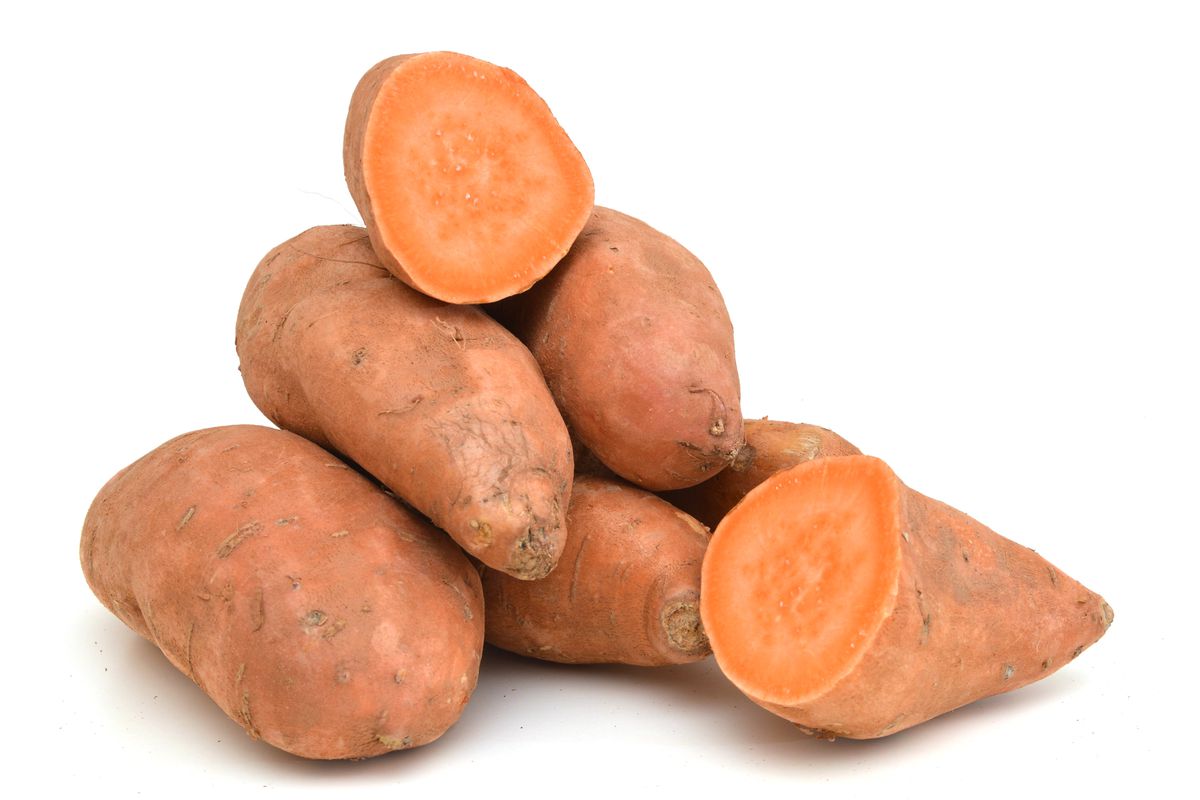 دليلك الشامل حول خصائص وفوائد البطاطا الحلوة وأسهل الأطباق لتحضيرها