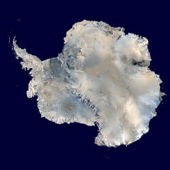 صورة للقارة القطبية الجنوبية ملتقطة من القمر الصناعي