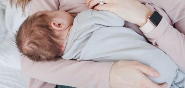 كيفية الرضاعة مع الحمل