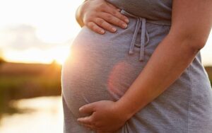 ممنوعات الحمل… تجنبي سيدتي هذه الأشياء لإتمام الحمل بسلام