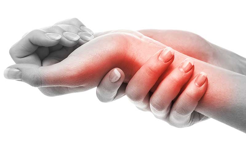 ألم معصم اليد – الأسباب وطرق العلاج الفورية
