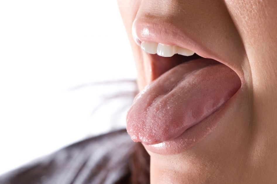 هل جرثومة المعدة تسبب مرارة في الفم
