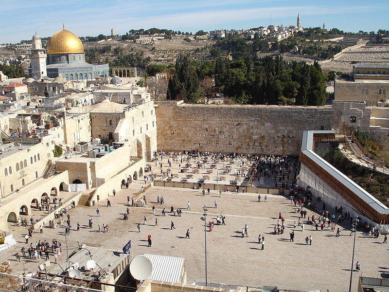حائط المبكى في القدس – الموقع والتاريخ والحقائق والصور