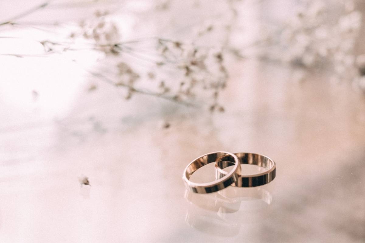 أسباب عزوف الشباب عن الزواج … لأن العزوبية أجمل أم ماذا؟