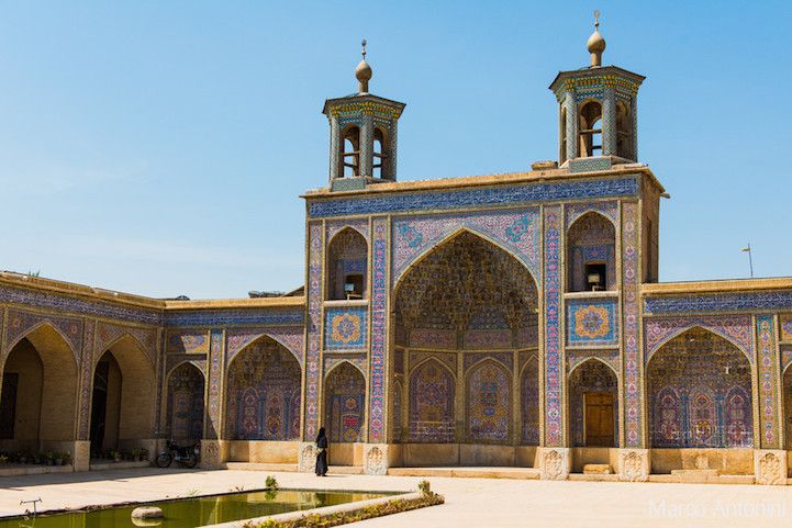 المسجد الوردي بايران
