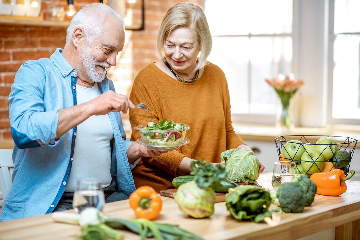 جدول غذائي لكبار السن .. نظام صحي ومتوازن
