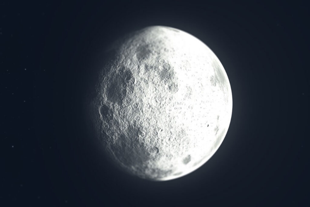 شكل القمر الحقيقي