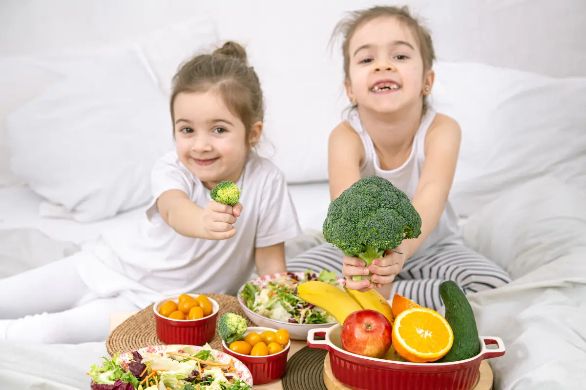 أفضل أطعمة مفيدة لطفلك … تعرف على 11 منها مع نصائح هامة!
