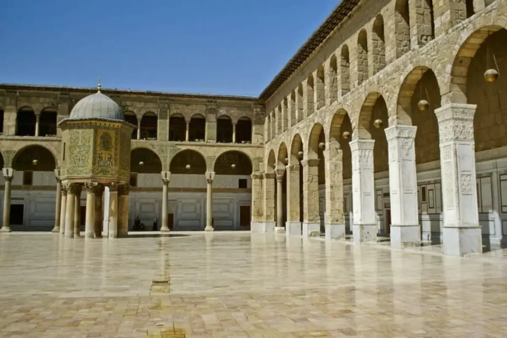 أبواب الجامع الأموي الكبير