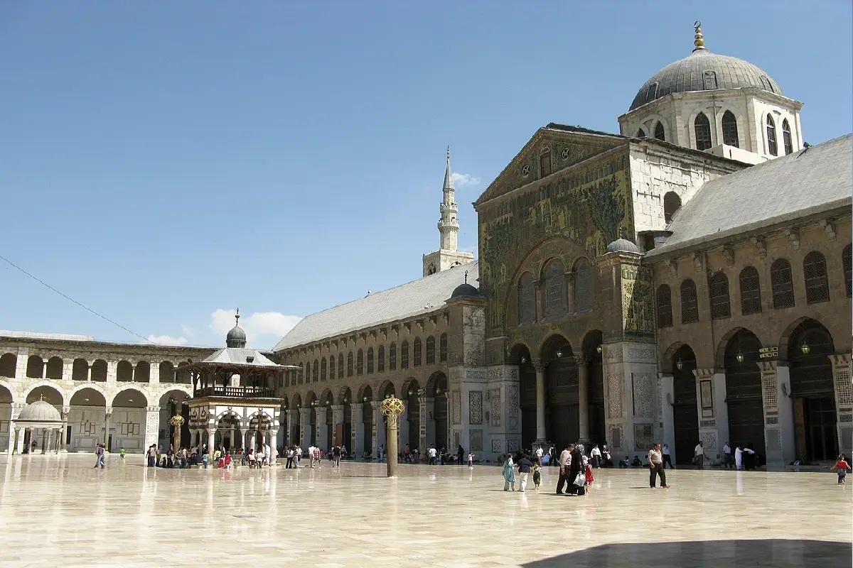 الجامع الأموي … معلم تاريخي ساحر يتوسط مدينة دمشق