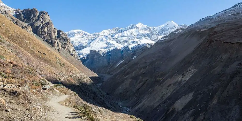 4 - مسار أنابورنا Annapurna - نيبال