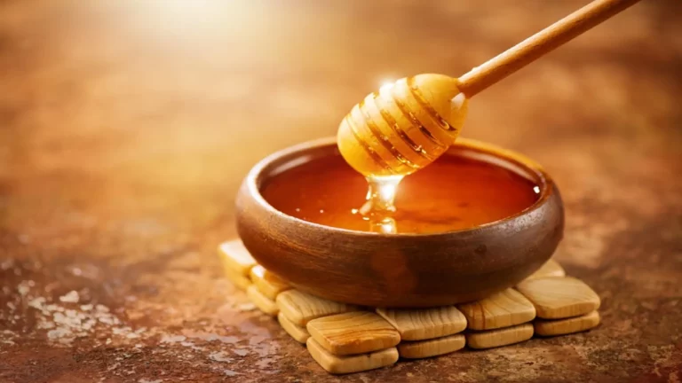 عسل المانوكا ... أفضل أنواع العسل وأغلاها ثمنًا